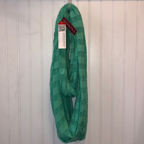 NWT! Infinity Lightweight Wrap Textured MERONA Spring Easter Green Scarf - Picture 5 of 6